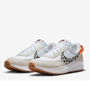 NEW. Nike Waffle Debut Running Shoe - Women's U.S. 8.5